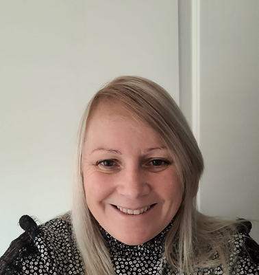 Diane Hulme's Headshot